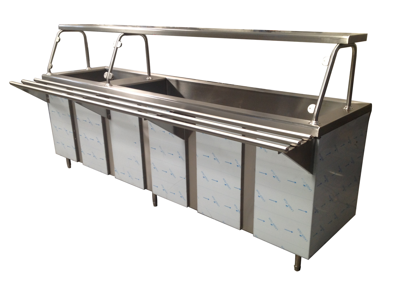 MAINOX linea de servicio con   barra fria a  5 enteros  y  baño maria    con 2 enteros